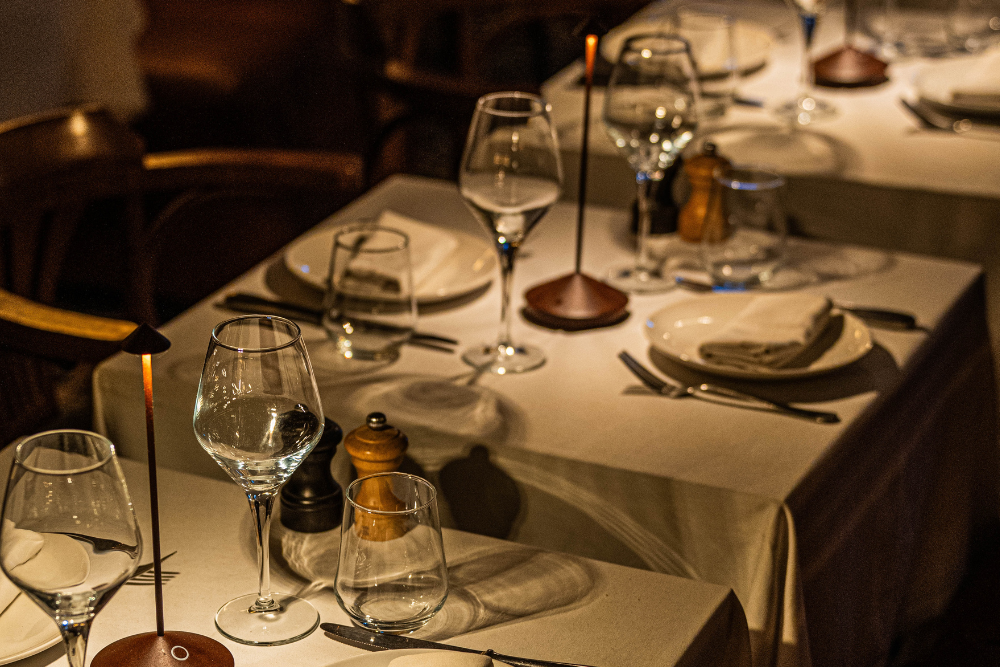 Prenotazioni dirette o TheFork: quale è meglio per un ristorante?